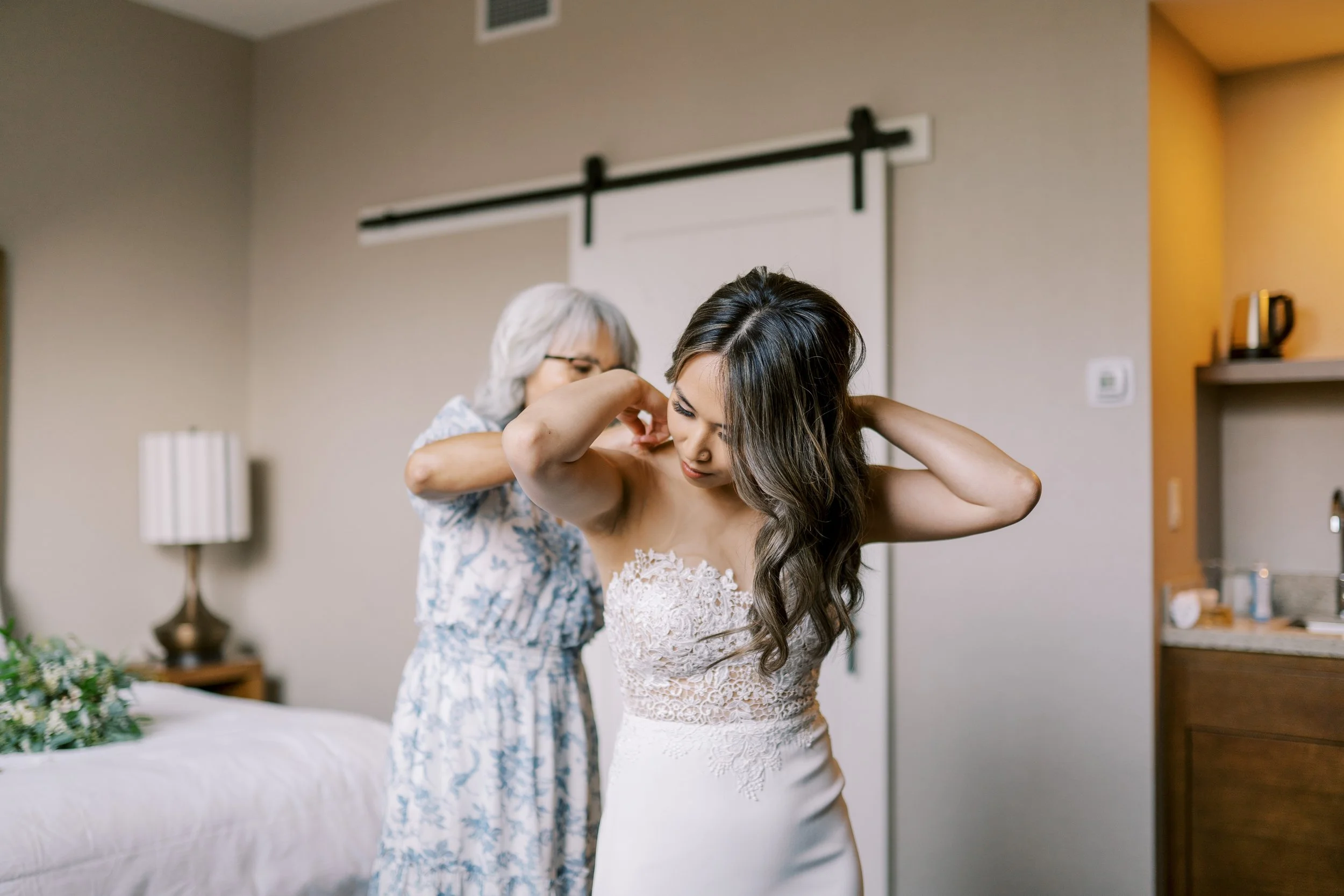 Malcolm Hotel Wedding Photographer | Allan & Elaine in Canmore