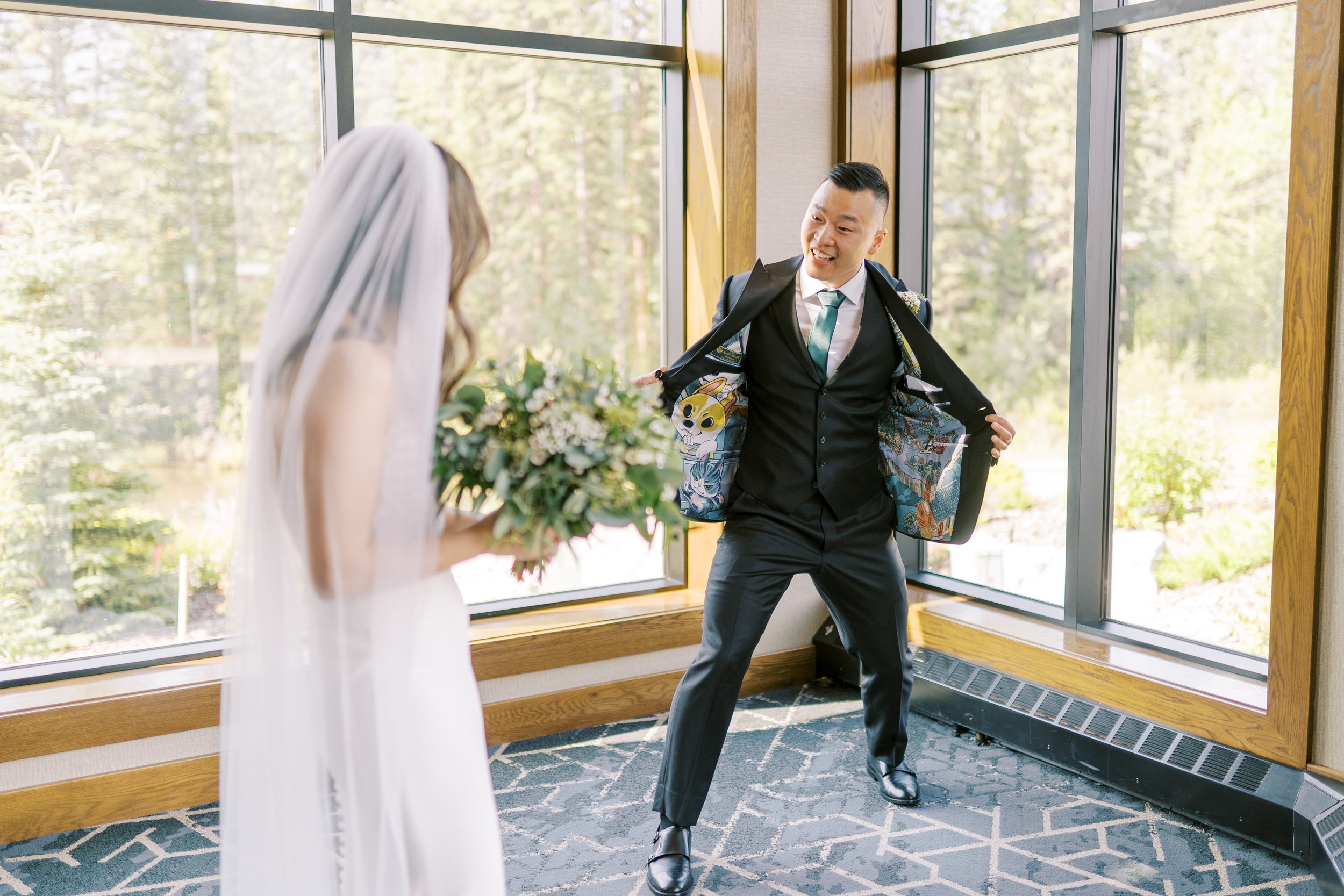 Malcolm Hotel Wedding Photographer | Allan & Elaine in Canmore