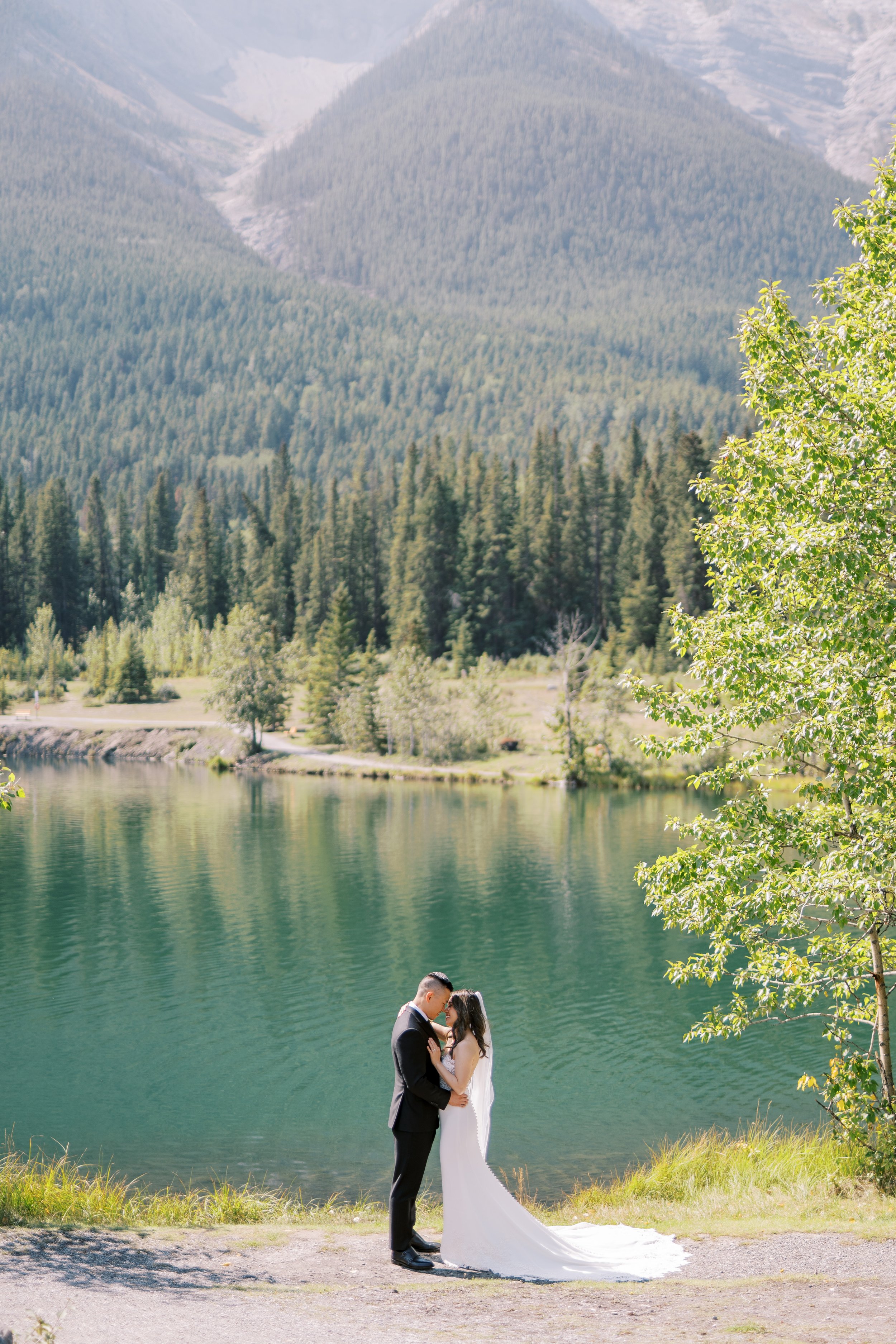Malcolm Hotel Wedding Photographer | Allan & Elaine in Canmore