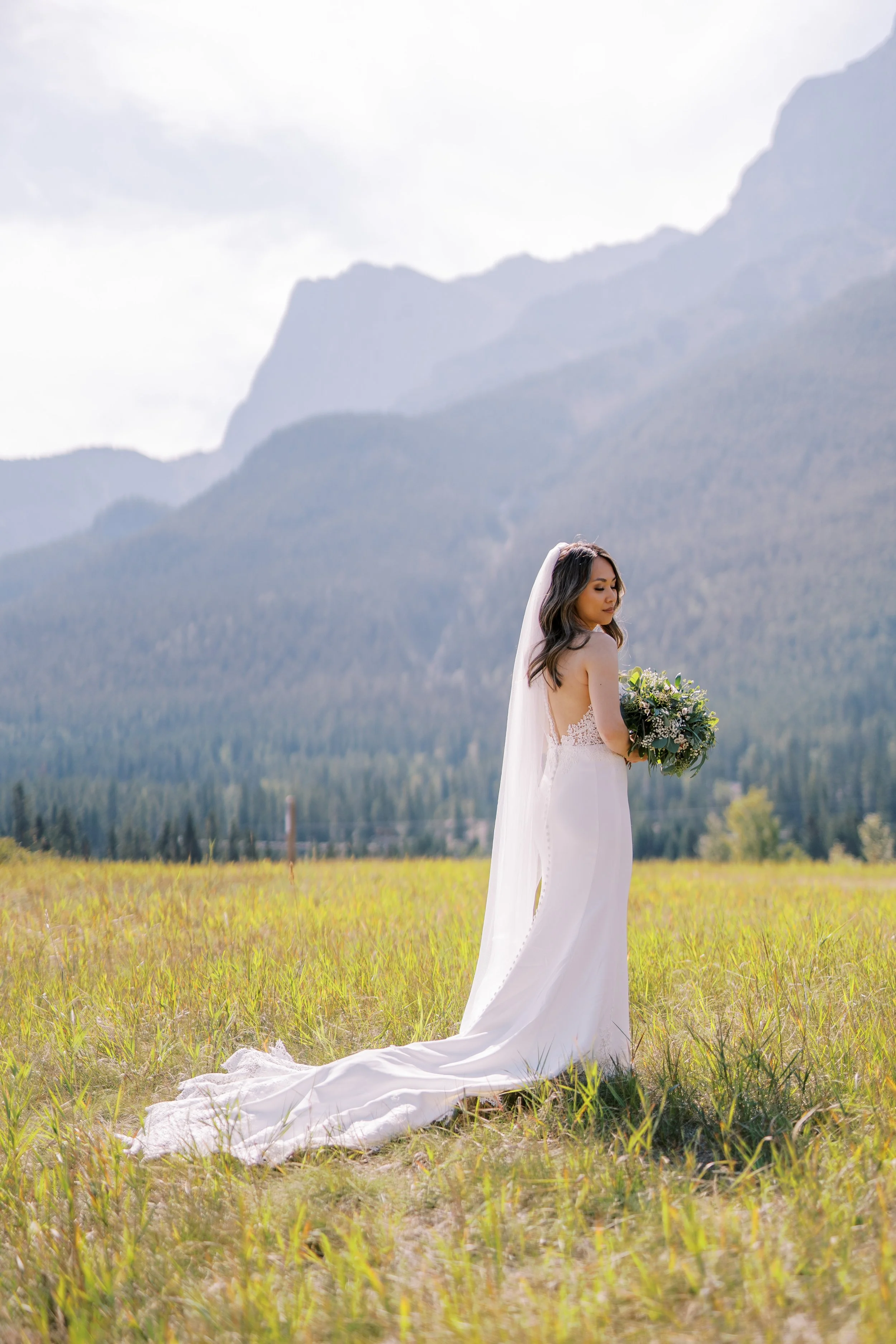 Malcolm Hotel Wedding Photographer | Allan & Elaine in Canmore