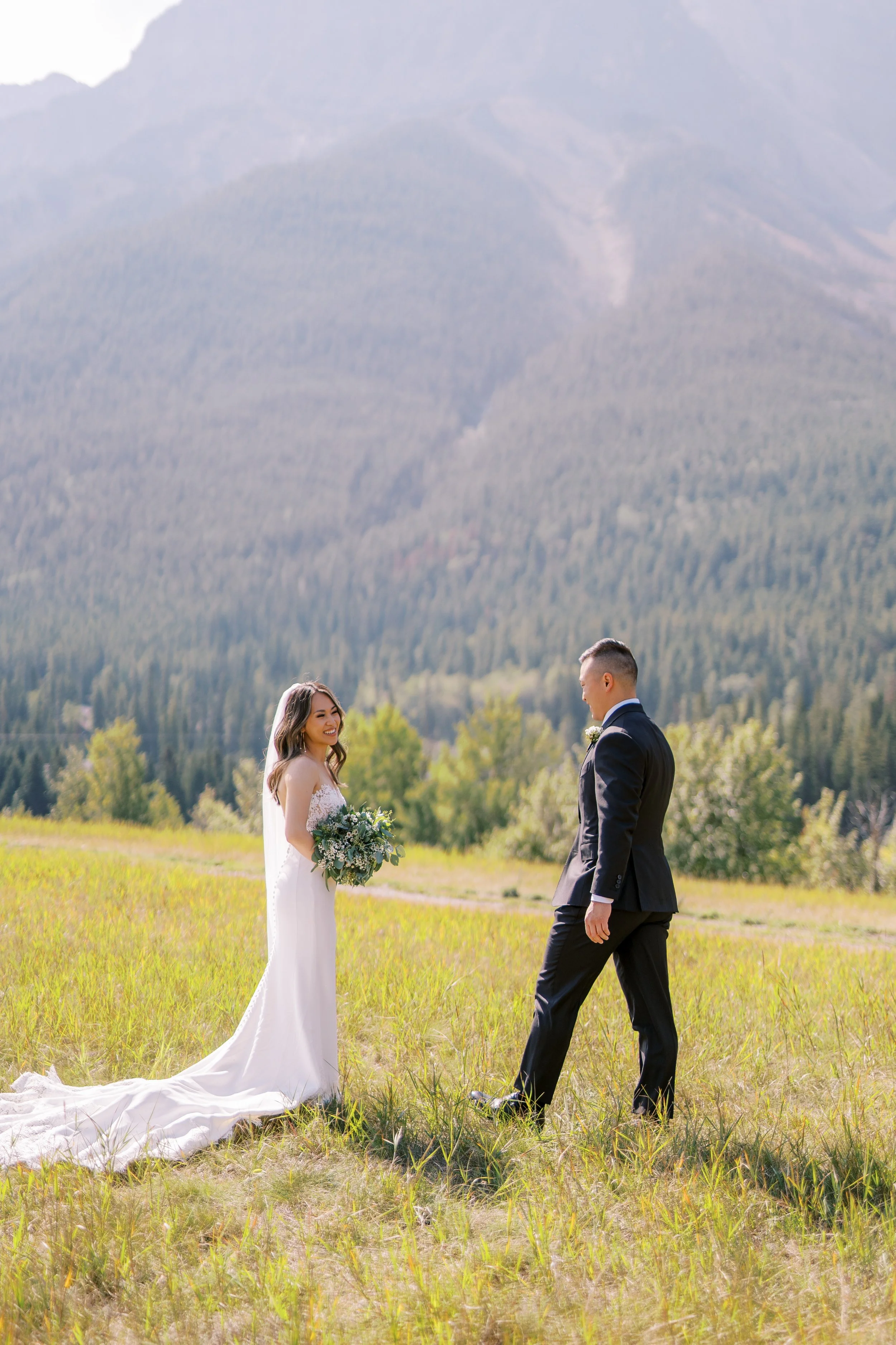 Malcolm Hotel Wedding Photographer | Allan & Elaine in Canmore