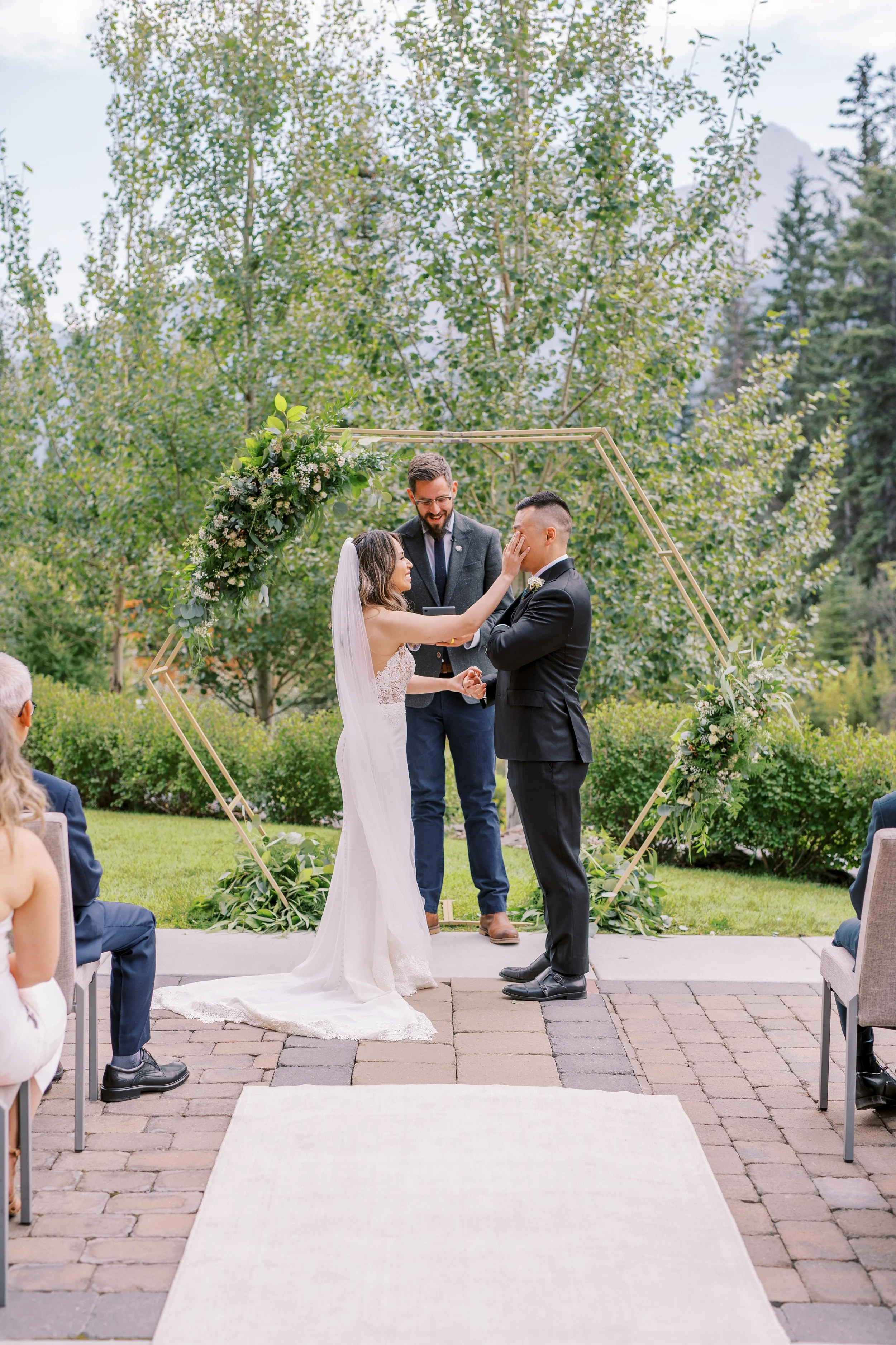 Malcolm Hotel Wedding Photographer | Allan & Elaine in Canmore