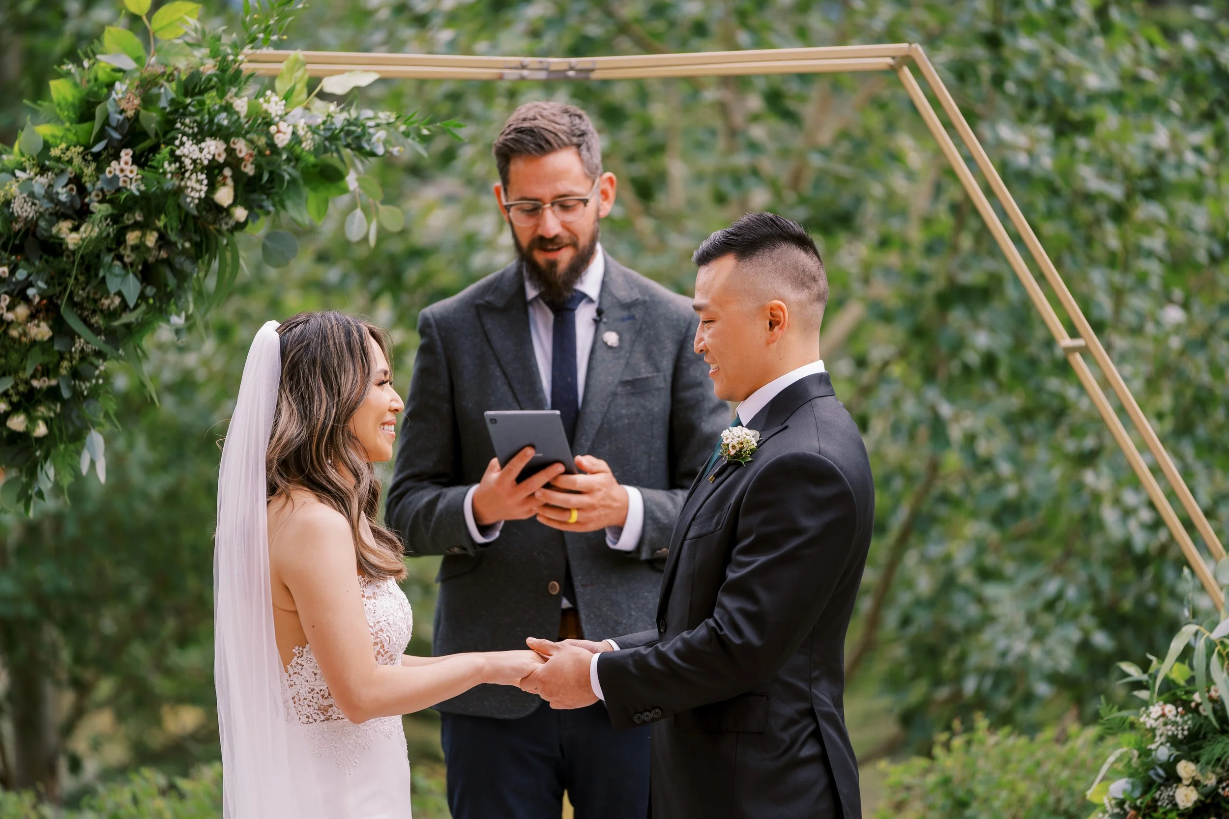 Malcolm Hotel Wedding Photographer | Allan & Elaine in Canmore