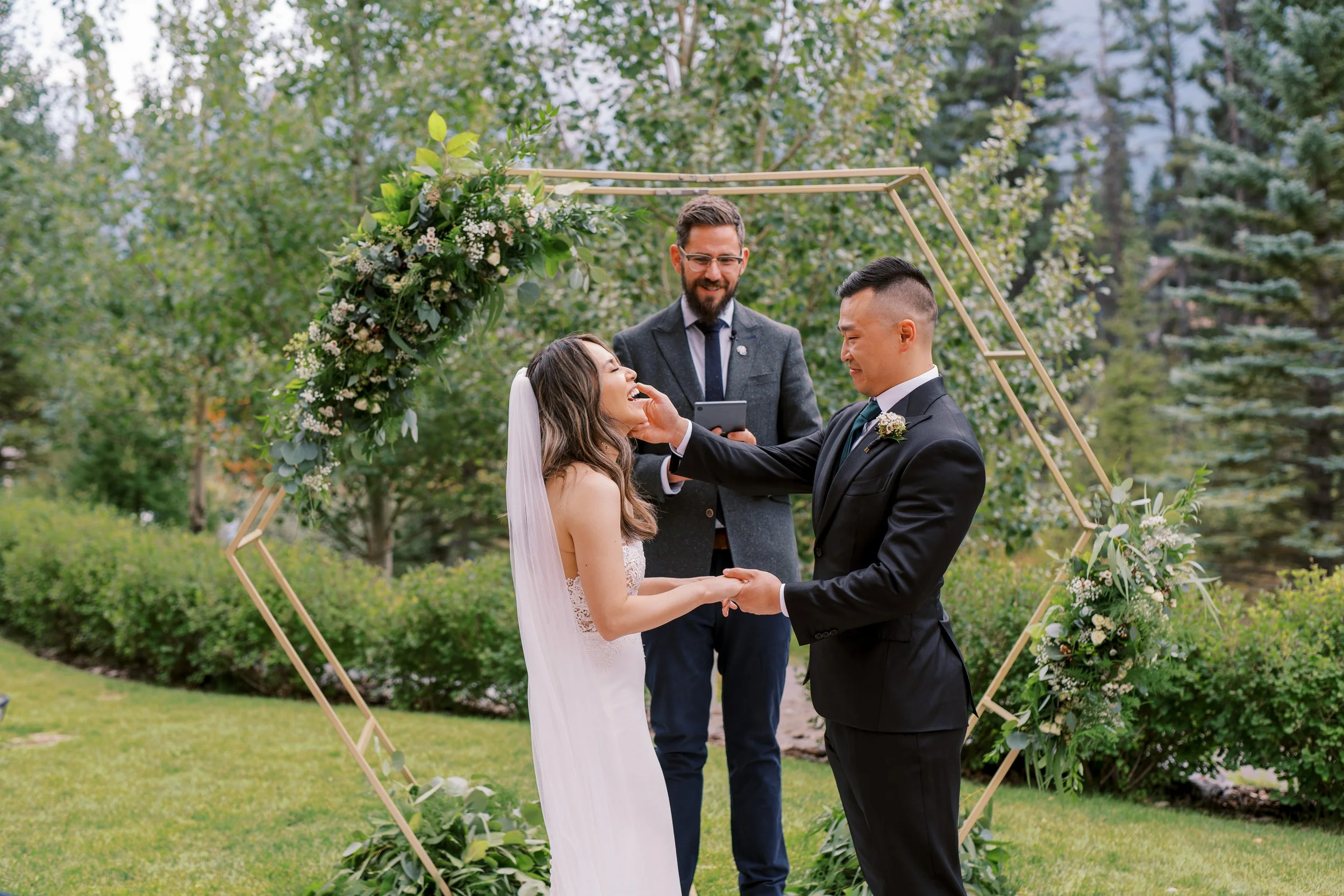 Malcolm Hotel Wedding Photographer | Allan & Elaine in Canmore