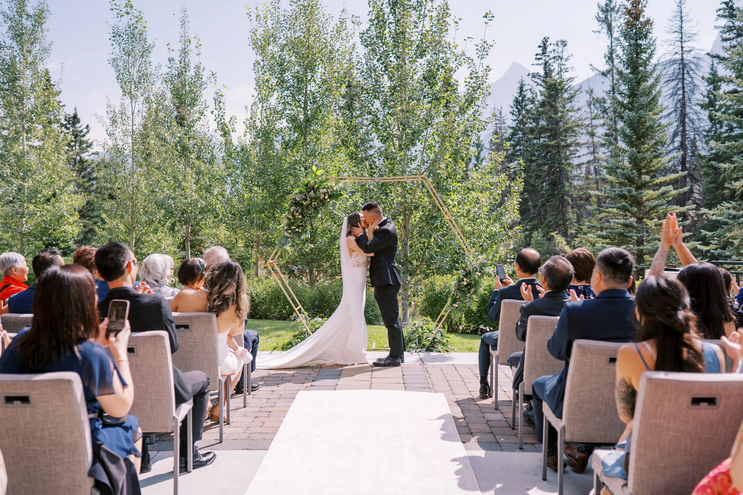 Malcolm Hotel Wedding Photographer | Allan & Elaine in Canmore