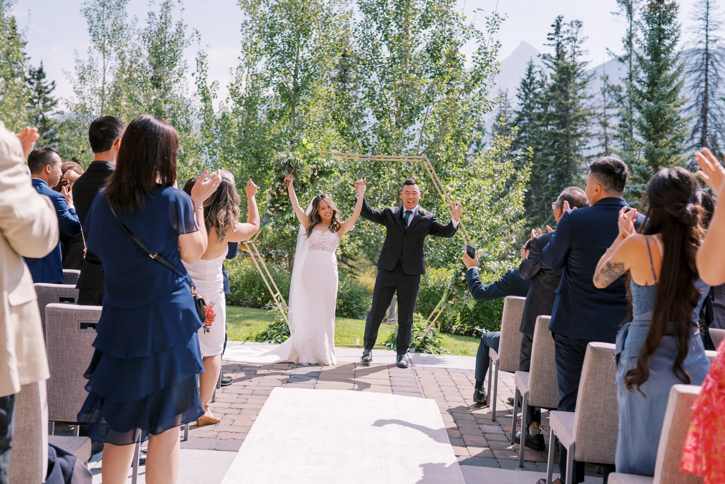 Malcolm Hotel Wedding Photographer | Allan & Elaine in Canmore