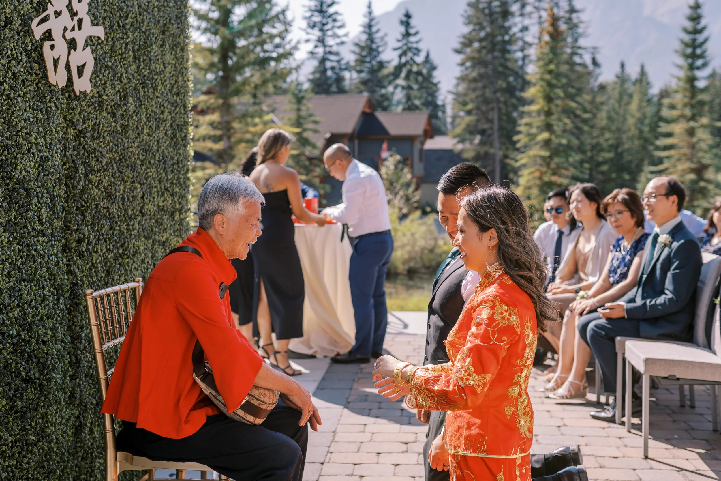 Malcolm Hotel Wedding Photographer | Allan & Elaine in Canmore