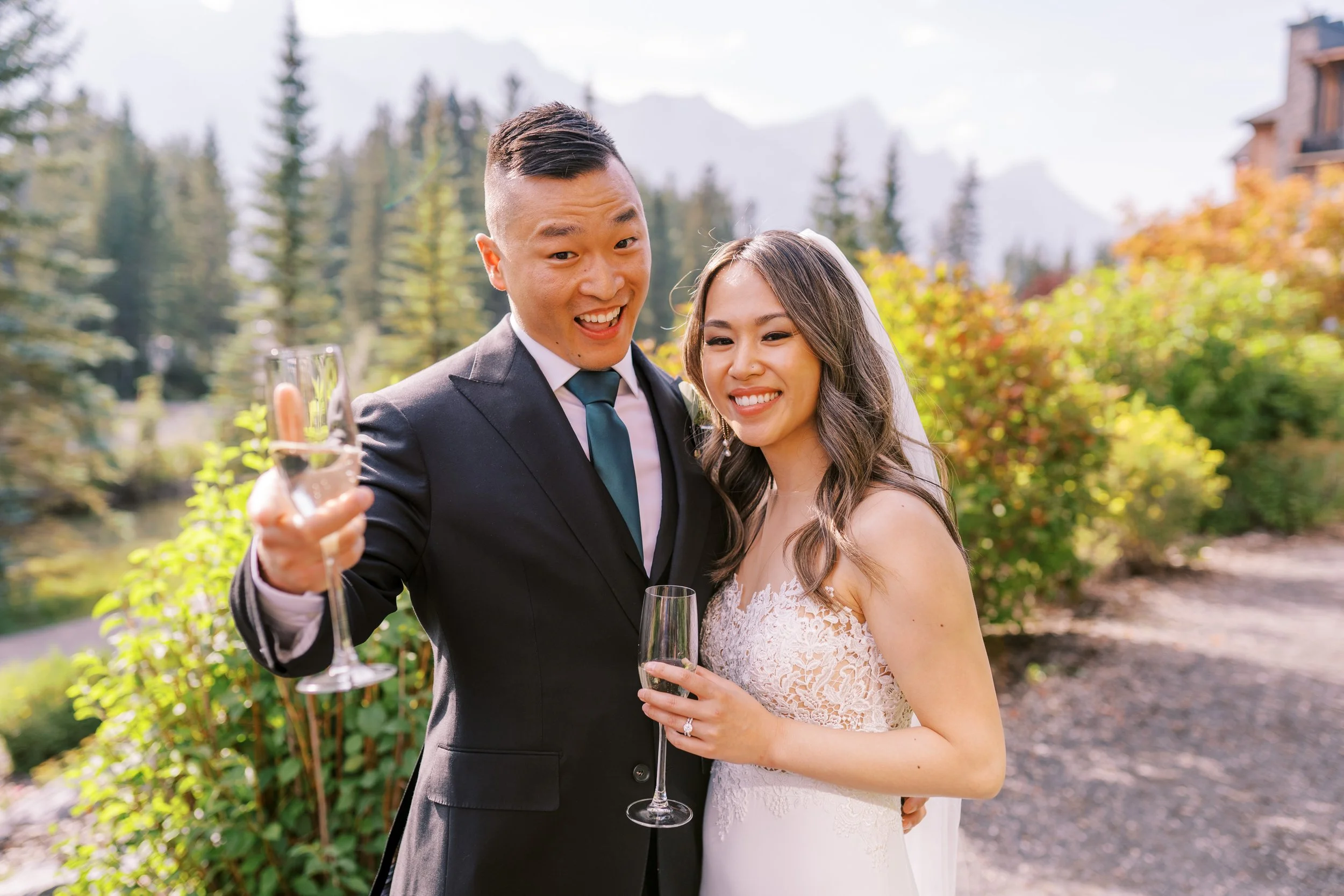 Malcolm Hotel Wedding Photographer | Allan & Elaine in Canmore